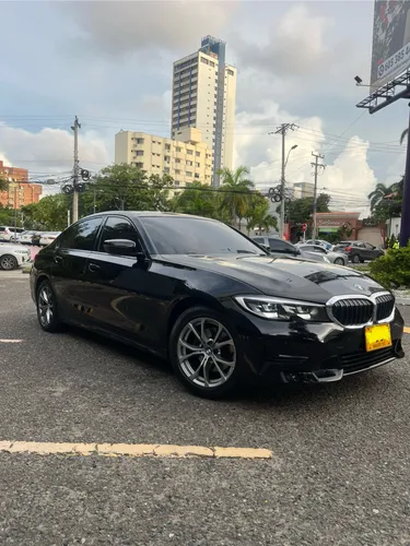 BMW 320i  Sportline modelo  2021