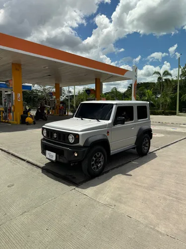 Suzuki Jimny 1.5cc 3 Puertas 2025