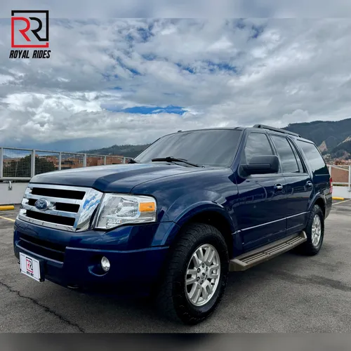 Ford EXPEDITION XLT 