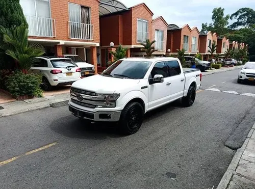 Ford F-150 Lariat 2018