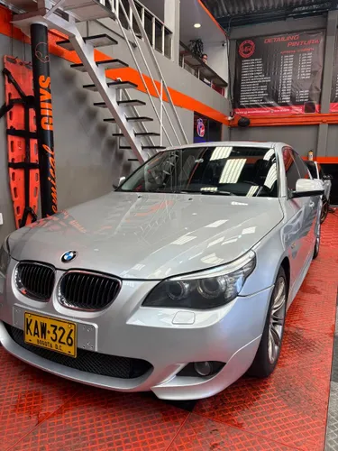 BMW 530I 2011