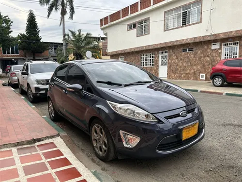 Ford Fiesta 1.6 Hatchback Manual 
