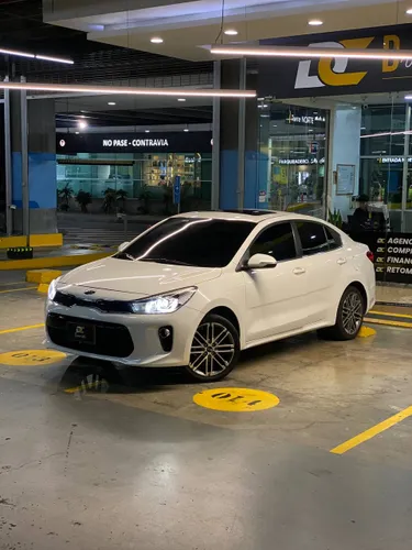 KIA RIO ZENITH 
