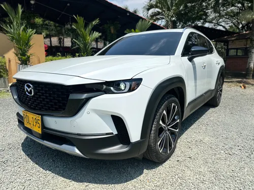 MAZDA CX50 SIGNATURE 4x4 2026