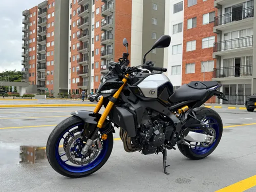 Yamaha MT09 SP 2025 V4 