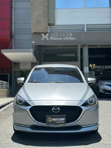 MAZDA 2 GRAND TOURING LX 