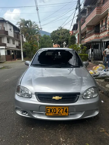 Chevrolet Corsa active 2005