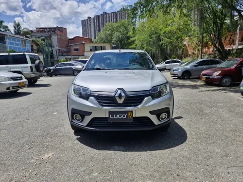 Renault Logan Intens 2021 Automático 4x2