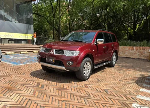 Mitsubishi Nativa 3.5 Gasolina Automático 4x4 Blindaje Ii