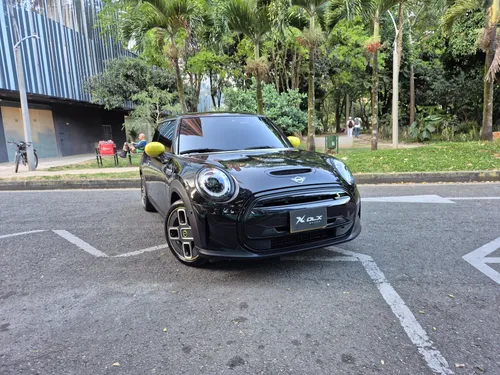 MINI COOPER SE ICONIC ELECTRICO 2024