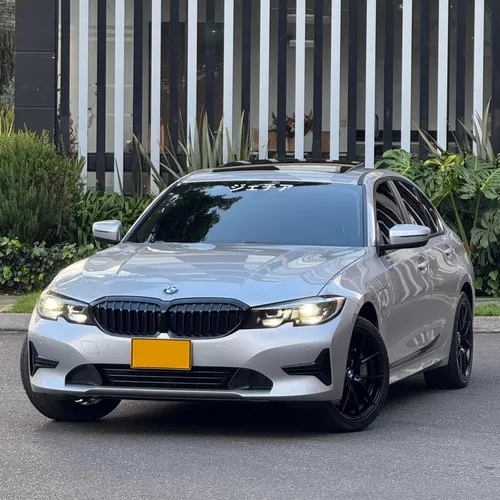 BMW 330e HÍBRIDO Paquete M