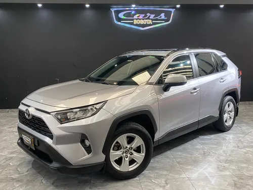 TOYOTA RAV4 XLE 2020
