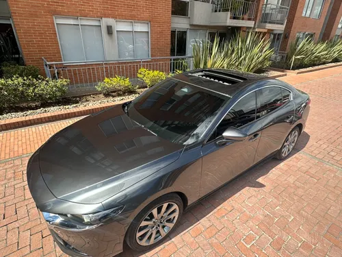 Mazda 3 Híbrido Sedán Grand Touring 2025  Machine Gray