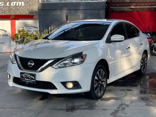 NISSAN SENTRA B17 SR 1.8 AUTOMATICO