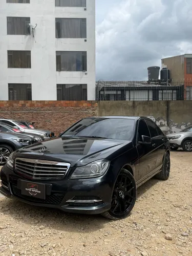 Mercedes benz c200 modelo 2012