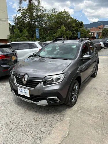 RENAULT SANDERO STEPWAY INTENS