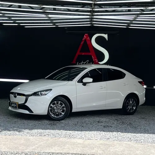 Mazda 2 Touring 2023 1.5