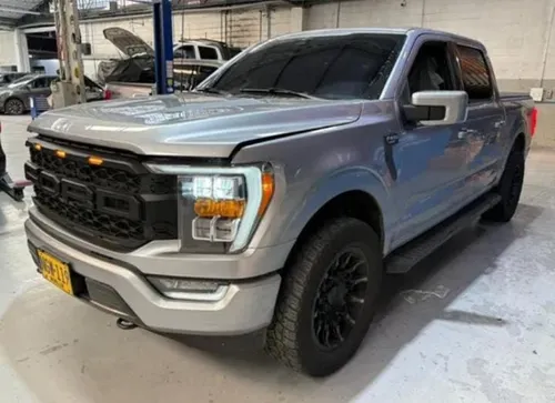 Ford F-150 Lariat Sport 2023