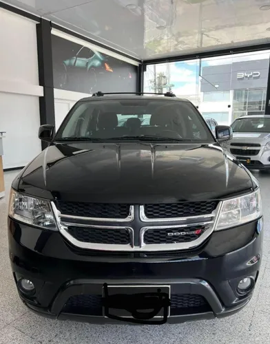 Camioneta Dodge Journey 2.4 5 pasajeros