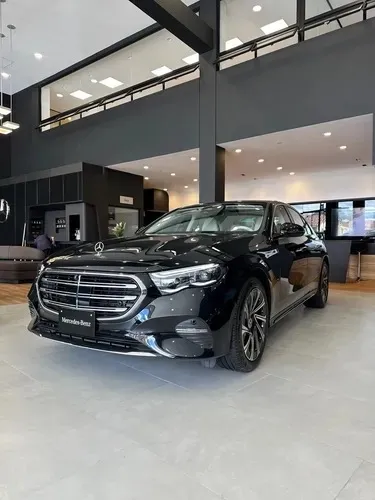 Mercedes Benz E300 EXCLUSIVE TAP COLOR BEIGE HIBRIDO 2026 ULTIMA UNIDAD EN EL PAIS