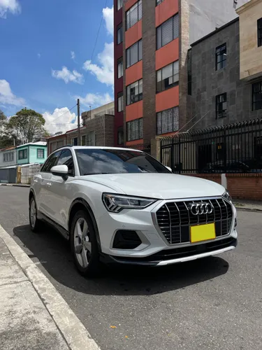 Audi Q3 2021