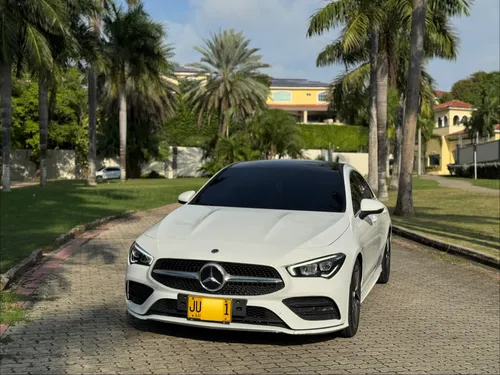 MERCEDES BENZ CLA180 2022