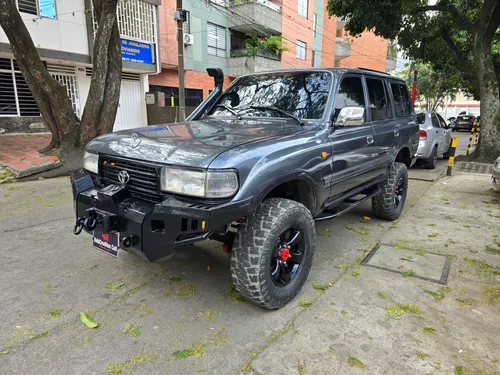 Toyota Burbuja VX LC80