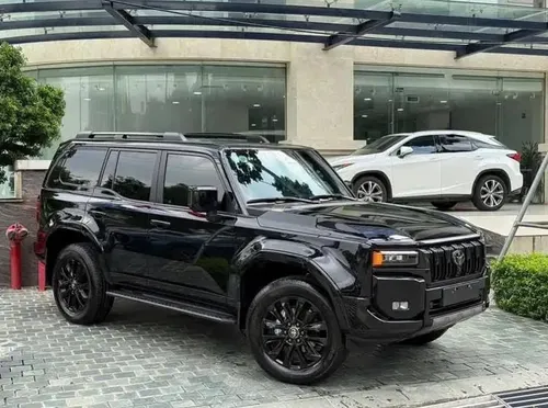 Toyota Prado VX 2025