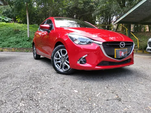 mazda 2 Grand Touring lx  2019