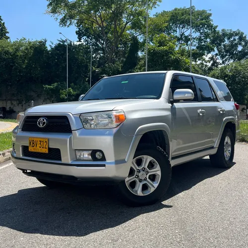 Toyota 4Runner Limited 2010