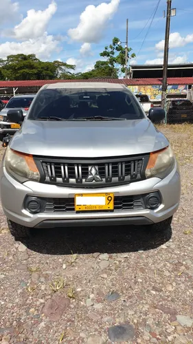 MITSUBISHI L200 MECANICA DIESEL 4X4