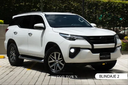 TOYOTA FORTUNER SRV DIESEL 2019