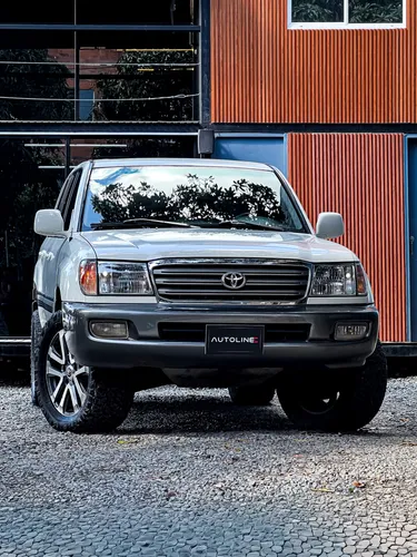 Toyota Land Cruiser LC 100 2005