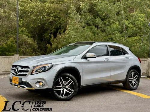 Mercedes Benz GLA 200 2019 40.000 KMS