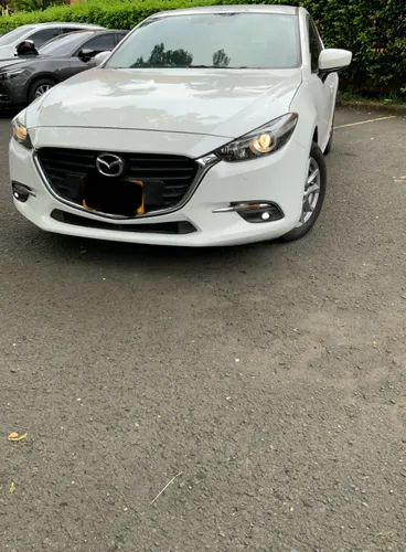 Mazda 3 Touring Modelo 2018