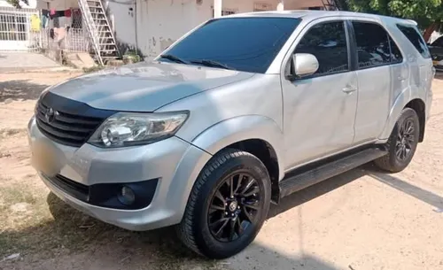 Toyota Fortuner Urbana 2.7 2014