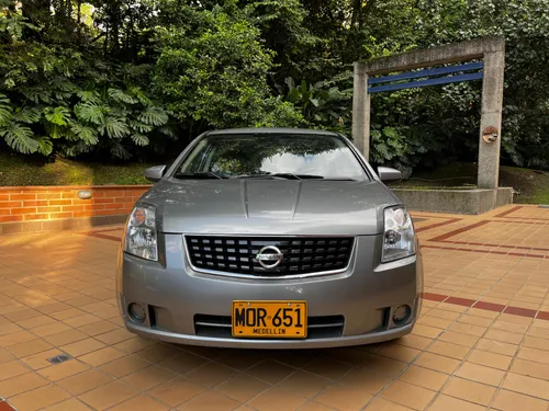 Nissan Sentra b16