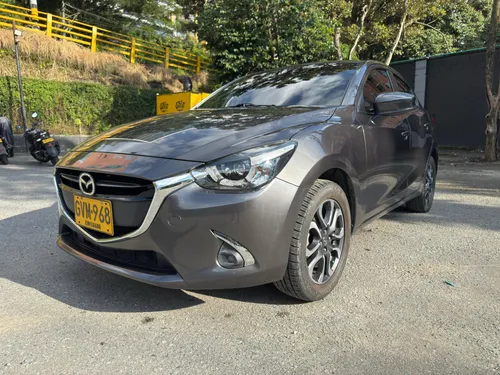 MAZDA 2 GRAND TOURNG