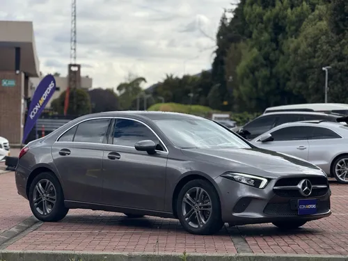 Mercedes Benz A200 Sedán 2021