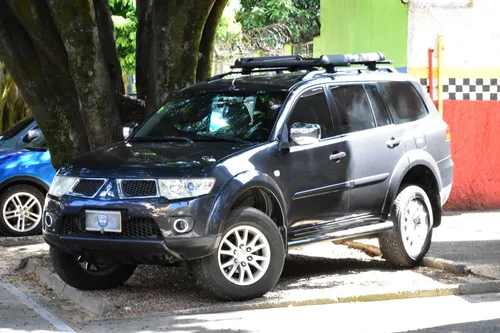 Mitsubishi Nativa 3.2 Diésel 4x4 Aut 2013