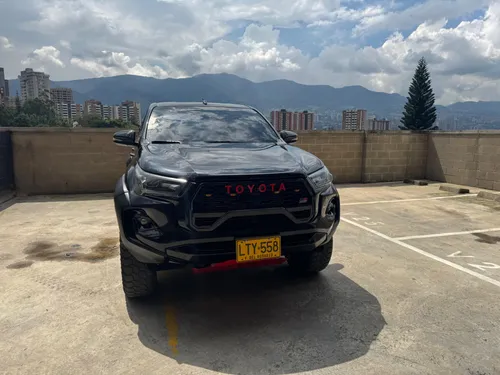 Toyota Hilux 2023
