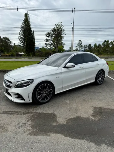 MERCEDES BENZ AMG C43 4MATIC