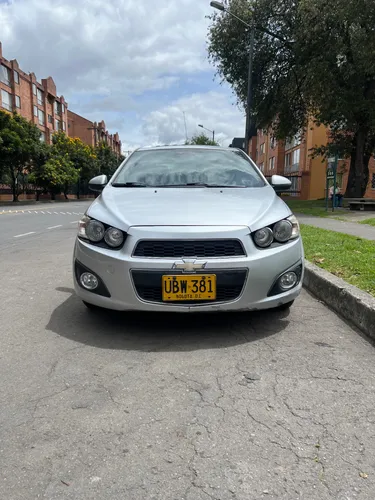 Chevrolet Sonic lt 2015 