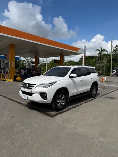 Toyota Fortuner 2.7cc SW4 2017