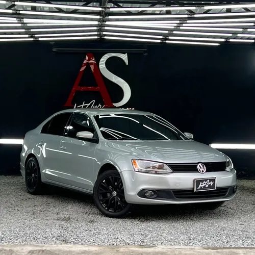 Volkswagen Nuevo Jetta Trendline 2014 2.5