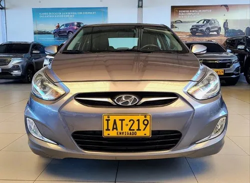 Hyundai Accent i25 2015
