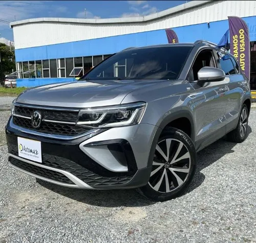 Volkswagen Taos Highline 2022