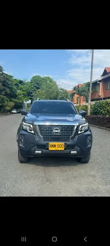 NISSAN FRONTIER PLATINUM 4X4