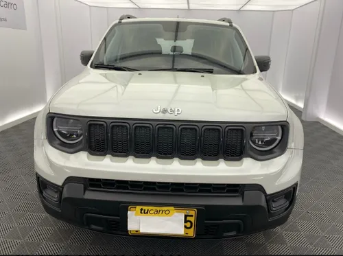  Jeep Renegade 2023  Intacto solo 7.400 km 