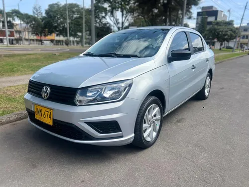 VOLKSWAGEN VOYAGW 2021